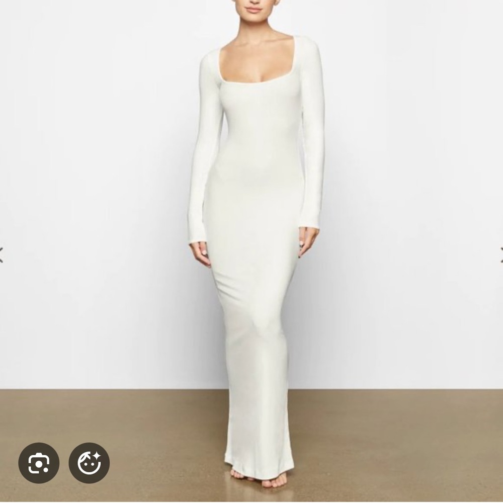 SKIMS SOFT LOUNGE SHIMMER DRESS